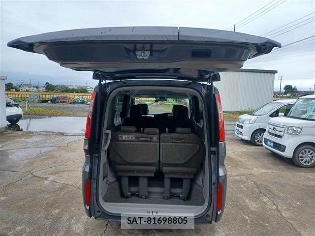 Honda e 2021-06 7981110-14