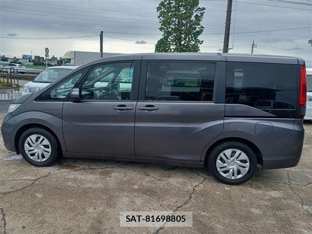 Honda e 2021-06 7981110-4