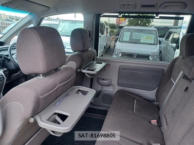 Honda e 2021-06 7981110-8