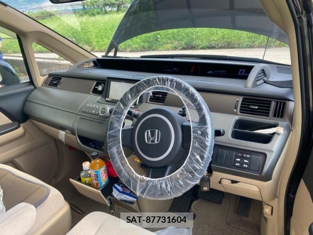 Honda e 2007-08 8038456-11