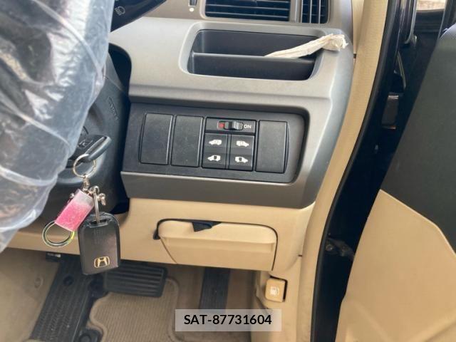 Honda e 2007-08 8038456-16