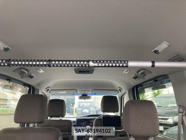 Honda e 2016-03 8038432-9