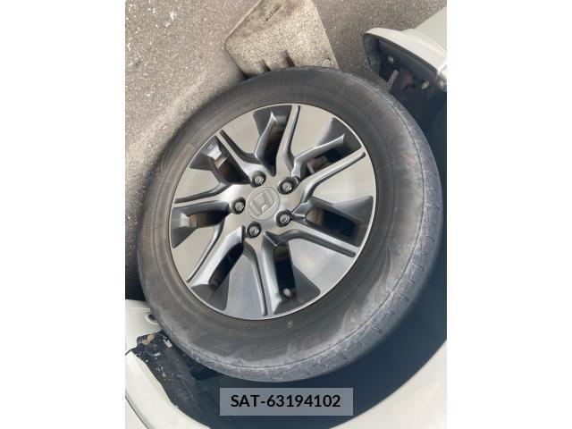 Honda e 2016-03 8038432-3