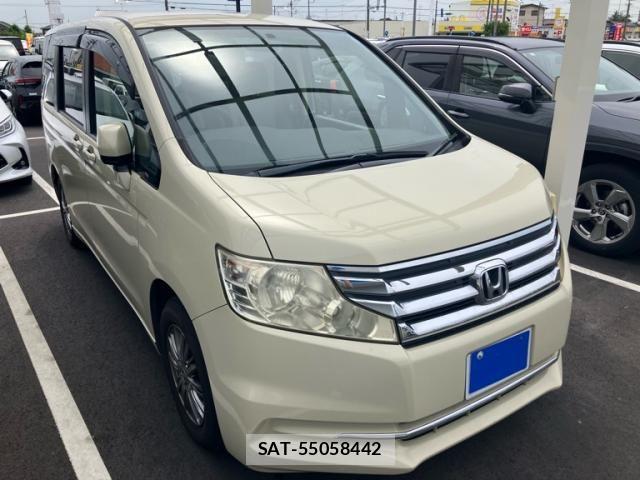 Honda e 2012-06 8038442-1