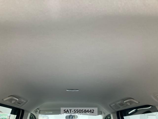 Honda e 2012-06 8038442-8