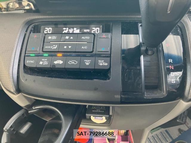 Honda e 2016-05 8038433-18