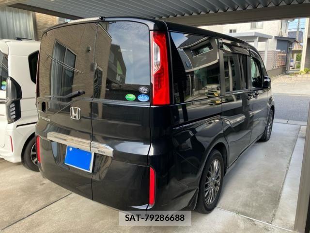 Honda e 2016-05 8038433-8