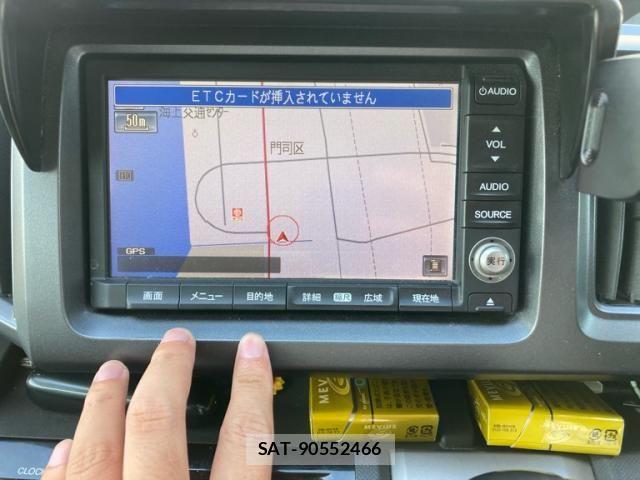 Honda e 2012-03 8038446-19
