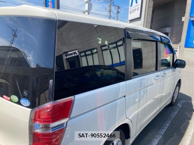 Honda e 2012-03 8038446-2