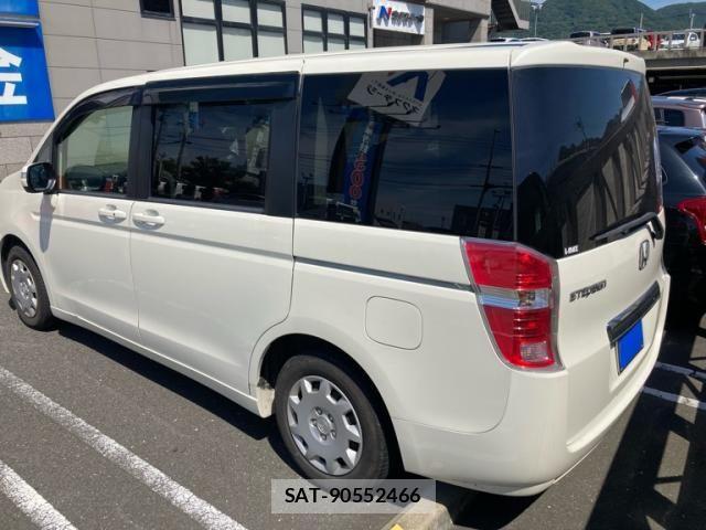 Honda e 2012-03 8038446-3