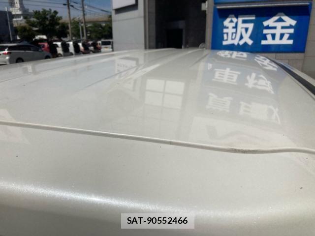 Honda e 2012-03 8038446-5