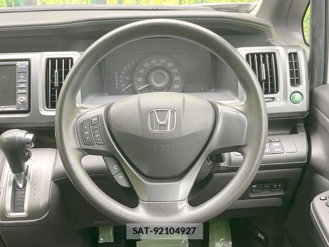 Honda e 2011-12 8038440-11