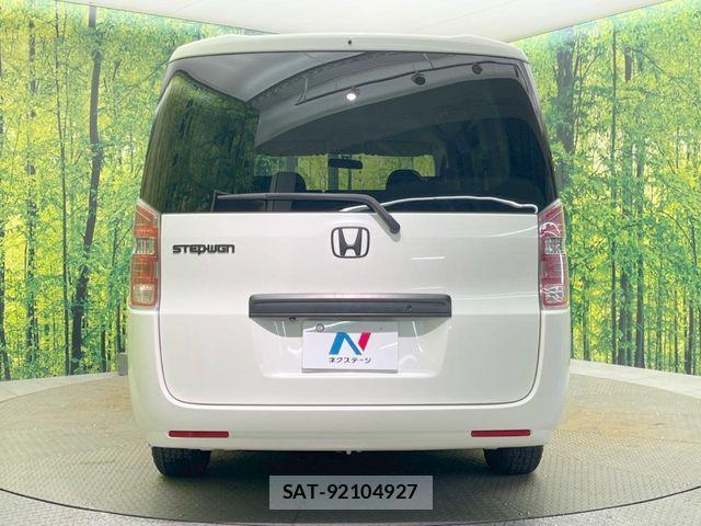 Honda e 2011-12 8038440-15