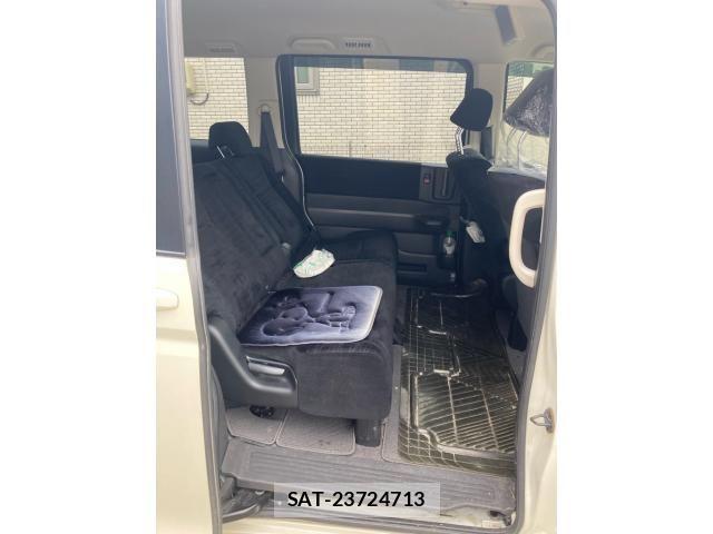 Honda e 2011-09 8038445-17