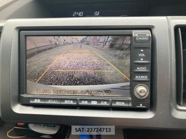 Honda e 2011-09 8038445-20