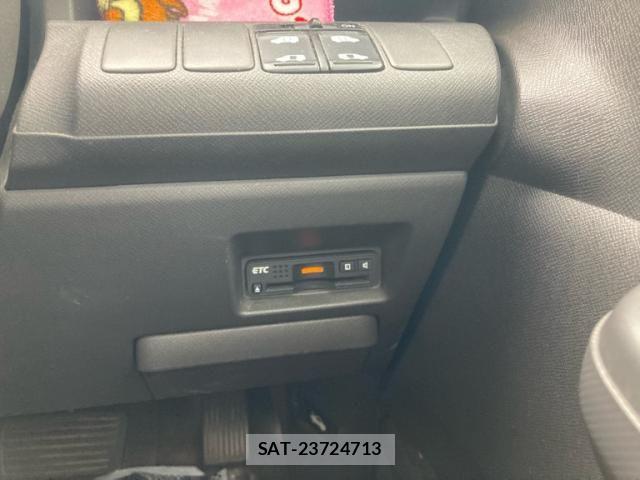 Honda e 2011-09 8038445-25