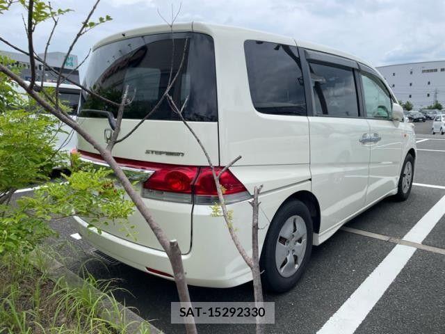 Honda e 2005-07 8075698-2