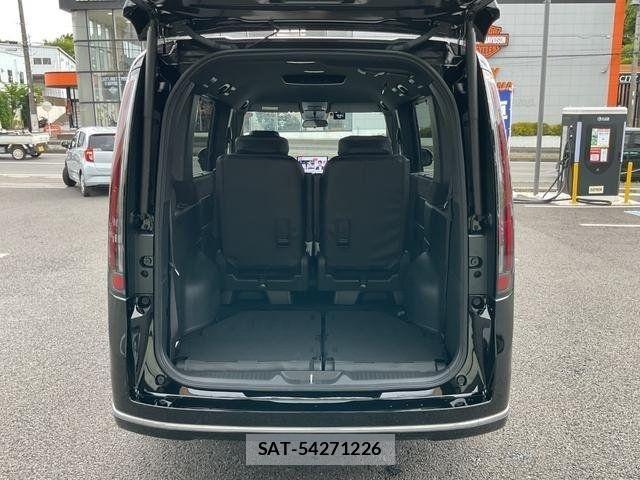 Honda e 2024-01 8075695-10