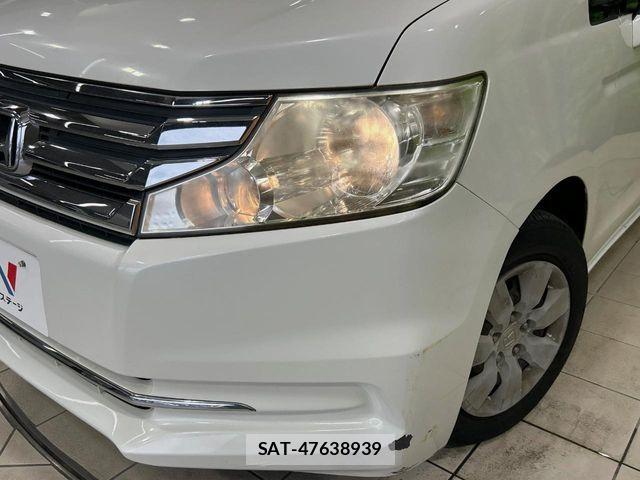 Honda e 2014-09 8075696-12