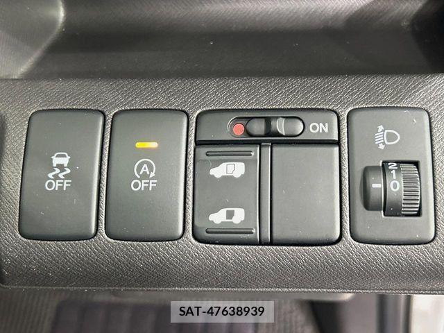 Honda e 2014-09 8075696-4