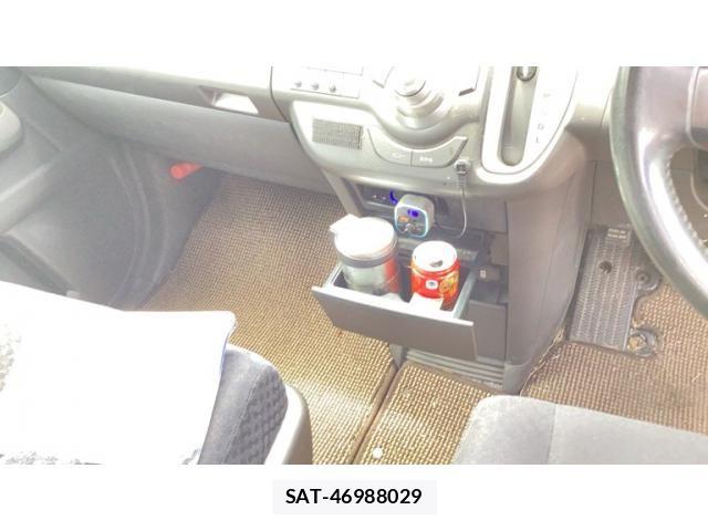 Honda e 2005-11 8075699-22