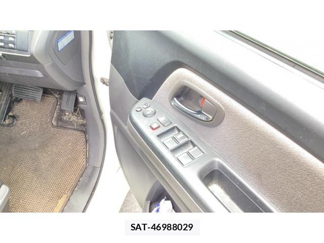 Honda e 2005-11 8075699-24