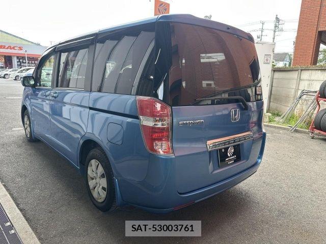 Honda e 2009-12 8075697-17