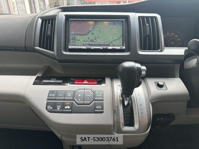 Honda e 2009-12 8075697-20
