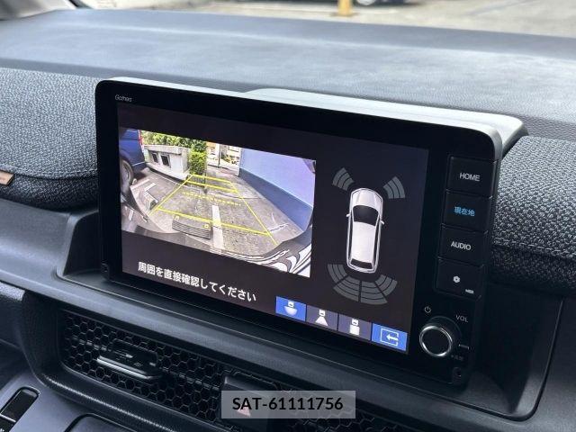 Honda e 2025-10 8075701-15