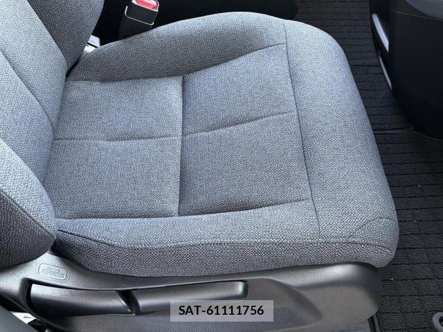 Honda e 2025-10 8075701-5