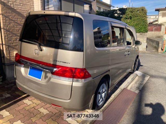 Honda e 2005-12 8102033-1
