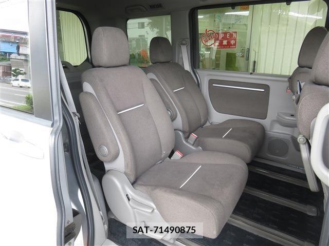 Honda e 2015-10 8102022-13