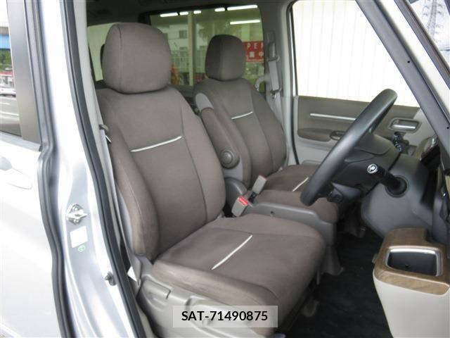 Honda e 2015-10 8102022-6