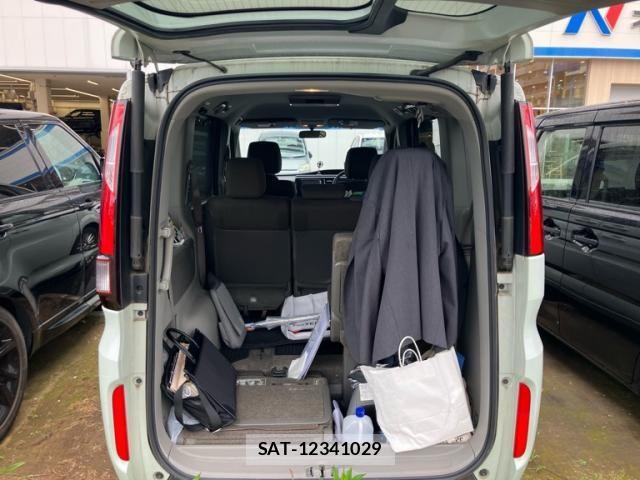 Honda e 2015-09 8102025-12