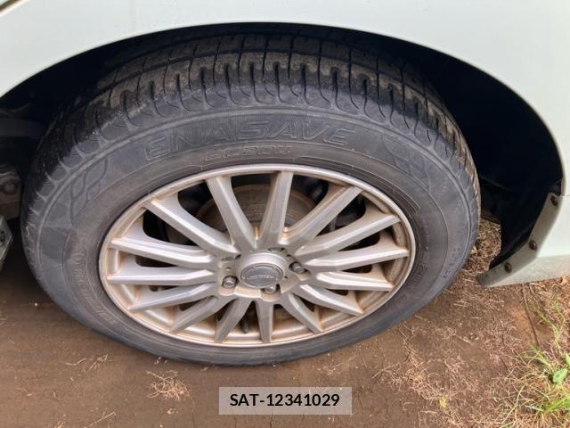 Honda e 2015-09 8102025-5