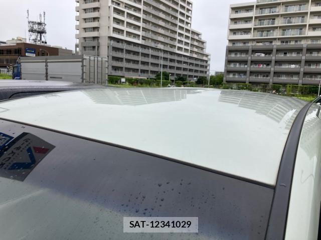 Honda e 2015-09 8102025-7