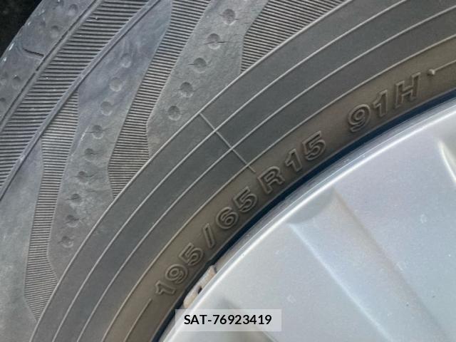 Honda e 2014-04 8102026-10