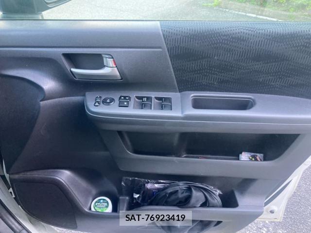 Honda e 2014-04 8102026-18
