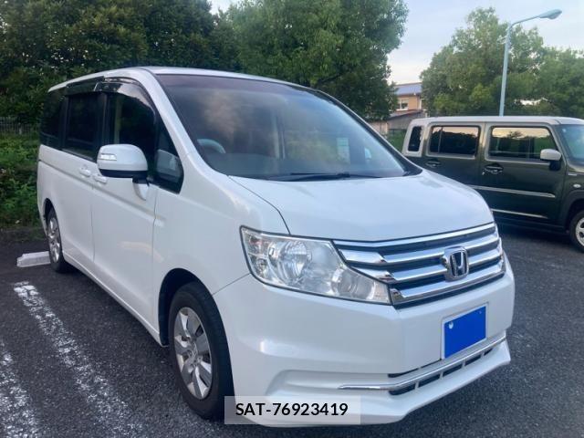 Honda e 2014-04 8102026-2