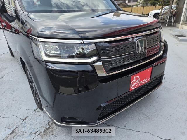 Honda e 2023-12 8102023-11