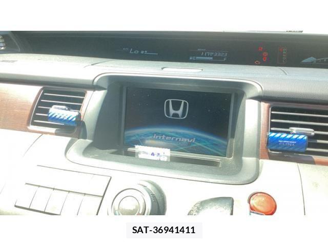 Honda e 2005-12 8102034-16