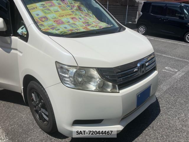 Honda e 2010-03 8132498-0