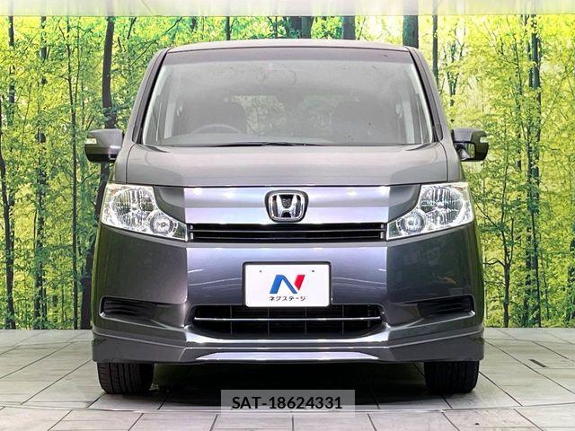 Honda e 2009-11 8210390-13
