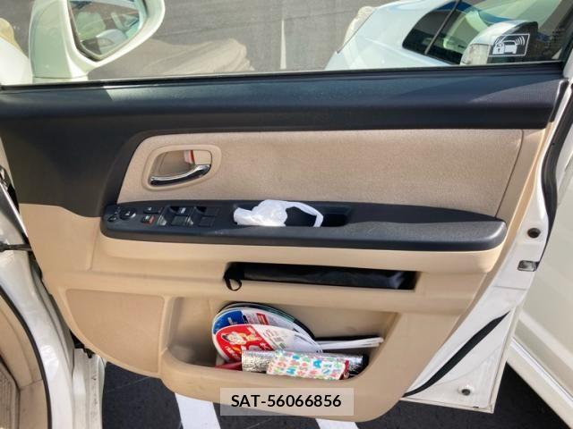 Honda e 2007-03 8210395-24
