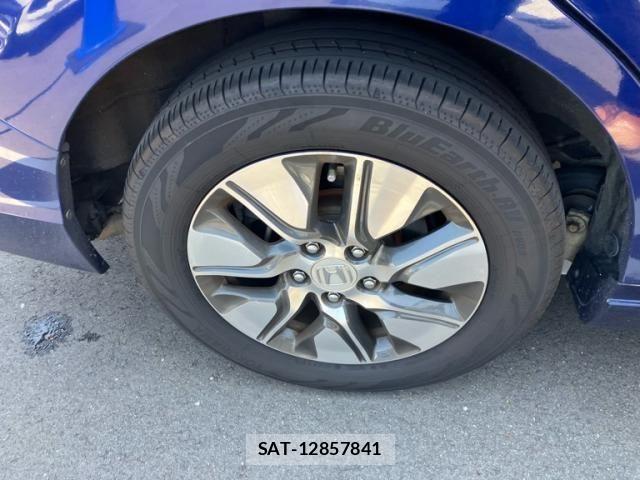 Honda e 2016-05 8210391-7