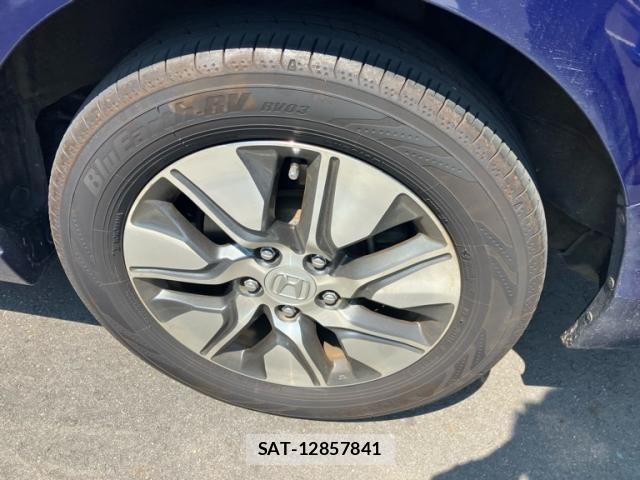 Honda e 2016-05 8210391-8