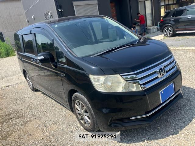 Honda e 2012-08 8210396-0