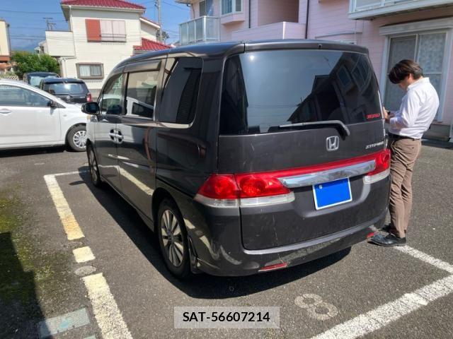 Honda e 2007-02 8231889-4