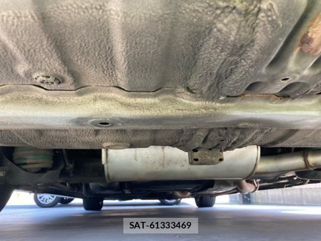 Honda e 2012-04 8231893-7