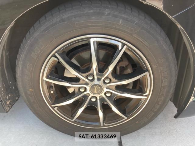 Honda e 2012-04 8231893-8